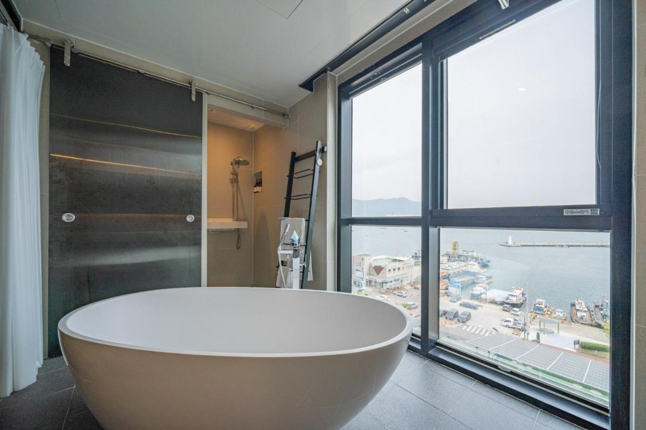 Louis Boutique Hotel Changwon Luaran gambar