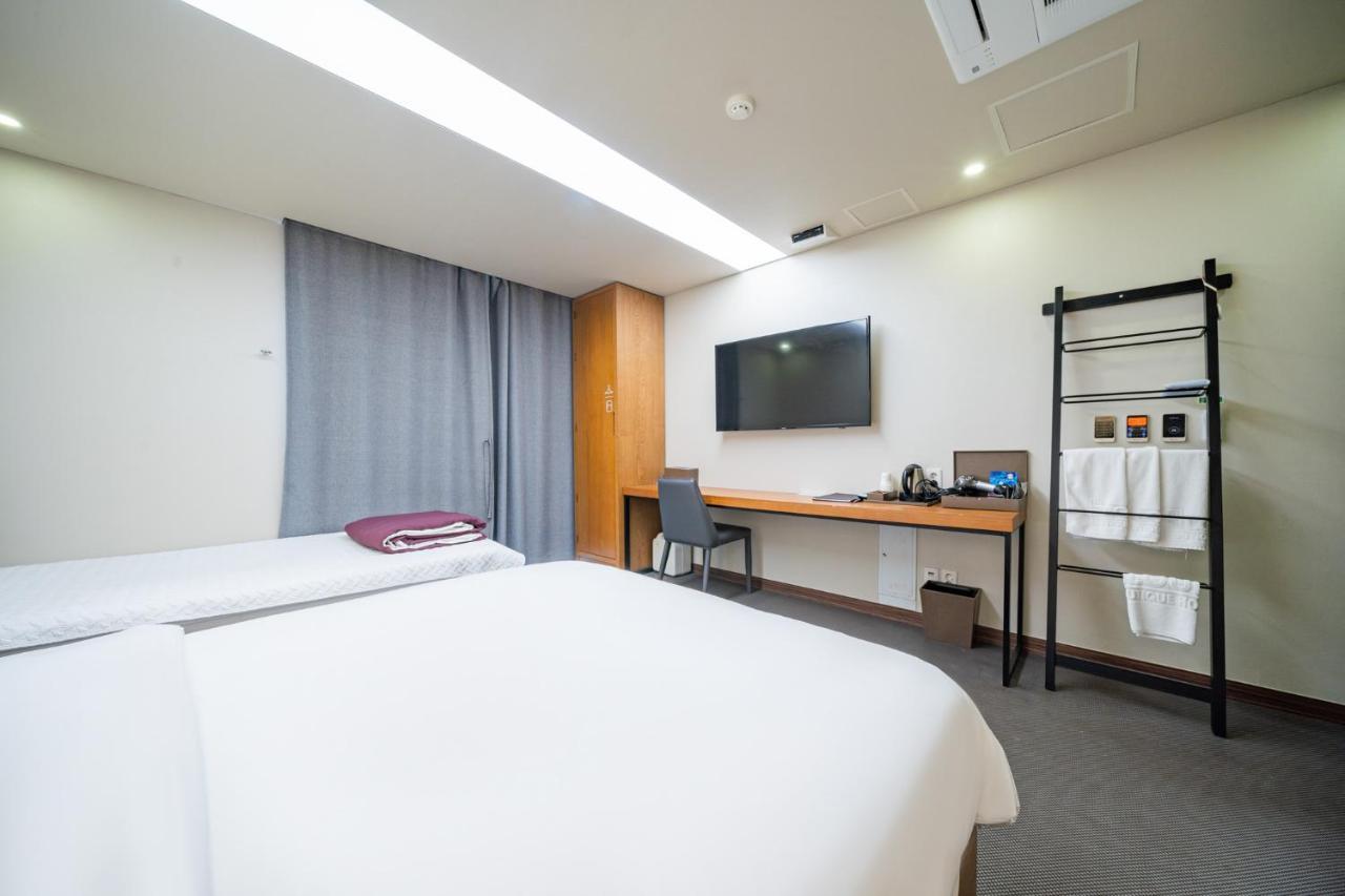 Louis Boutique Hotel Changwon Luaran gambar