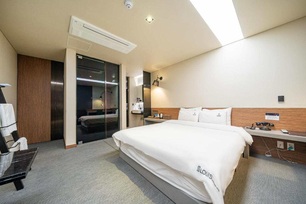 Louis Boutique Hotel Changwon Luaran gambar