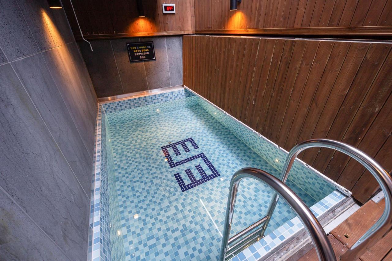 Louis Boutique Hotel Changwon Luaran gambar