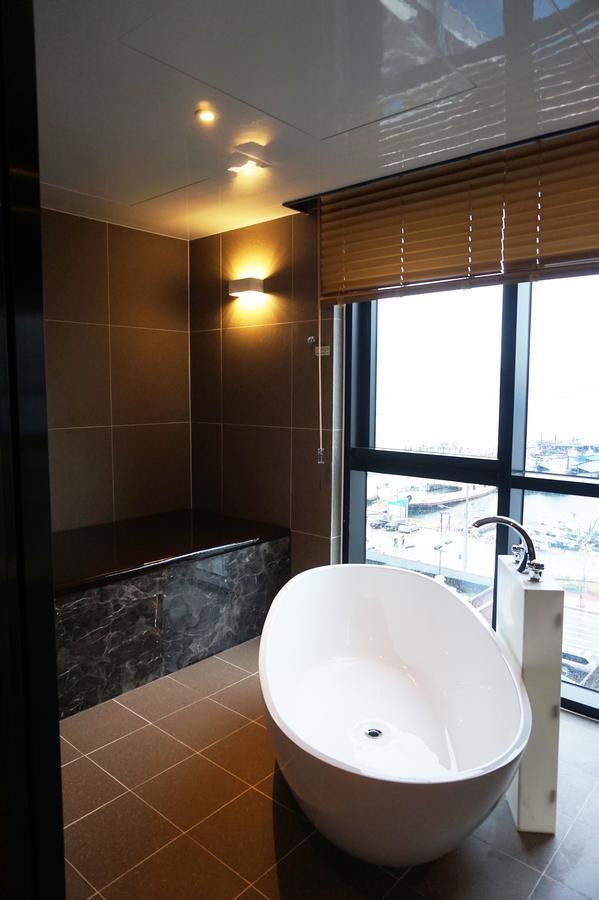 Louis Boutique Hotel Changwon Luaran gambar